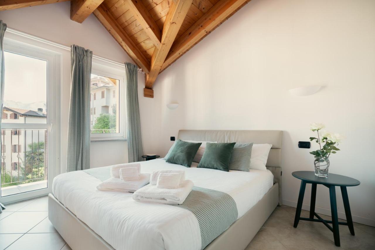 Residence Antico Torchio Dervio Kültér fotó